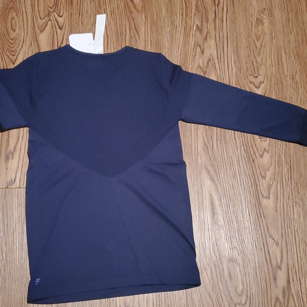 Fabletics Mesh Top - Picture 3 of 4